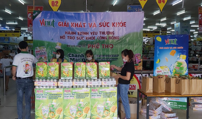 Thương hiệu Vinut trao quà mùa dịch COVID-19 tại Phú Thọ